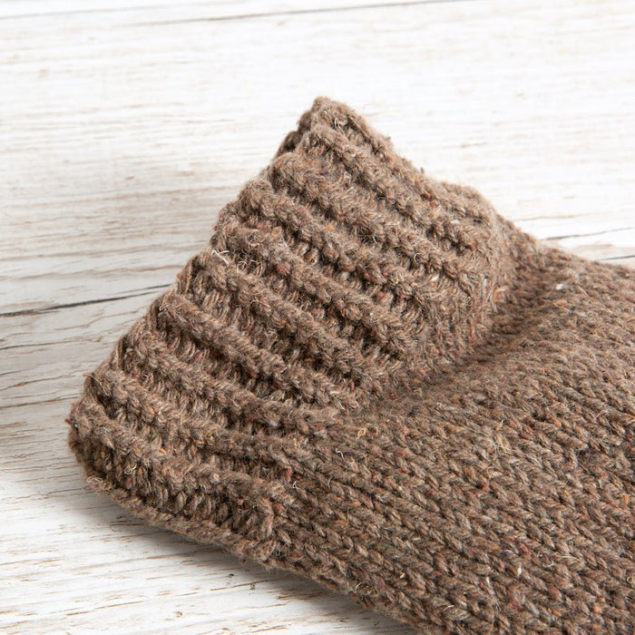Accessories Knitting PDF Pattern - Siesta Socks - Wool Couture
