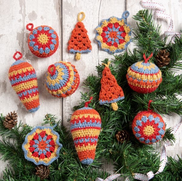 Christmas Decoration Crochet kit - Wool Couture