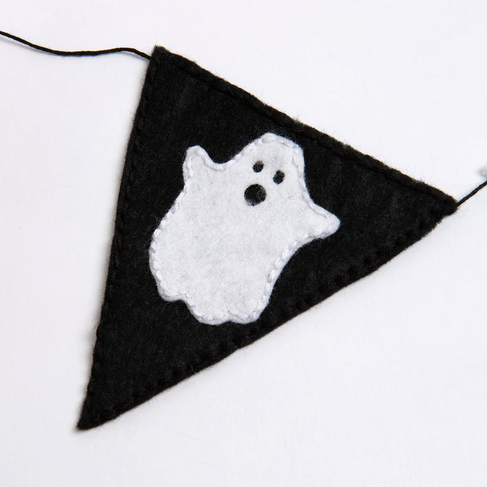 Felt Craft Kit - Boo Halloween Bunting - Wool Couture