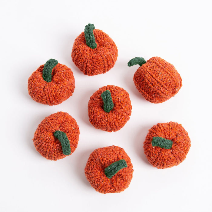 Mini Knitted Pumpkin Kit Halloween - Wool Couture