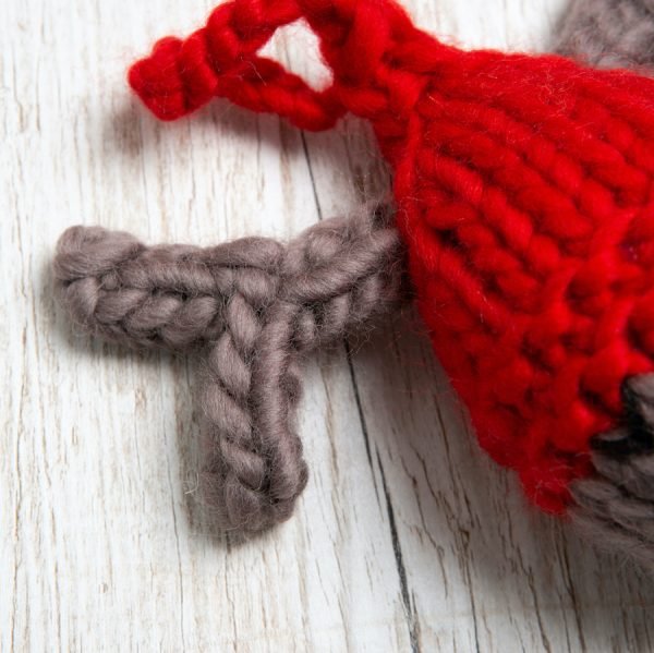 Santas Helpers Baubles Knitting Kit - Wool Couture