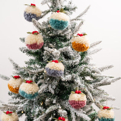 Christmas Pudding Bauble Making Kit – Makes 12