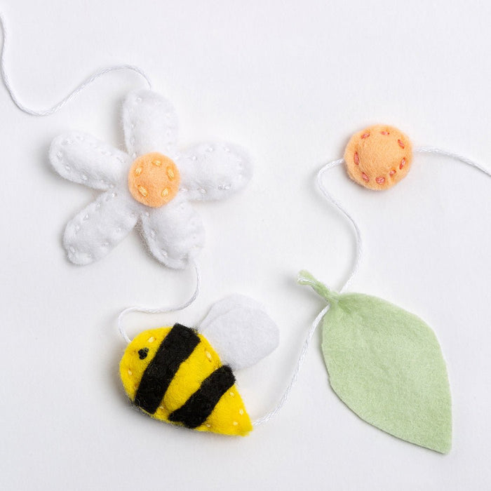 Bee Garland Felt Craft Kit - Wool Couture