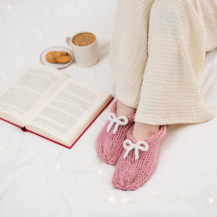 Beginner Bow Slipper Knitting Kit - Wool Couture