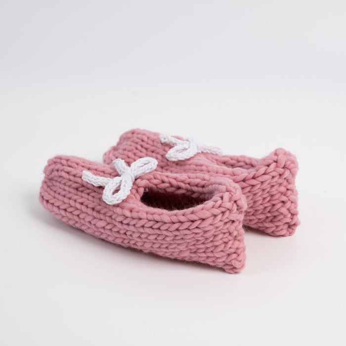 Beginner Bow Slipper Knitting Kit - Wool Couture
