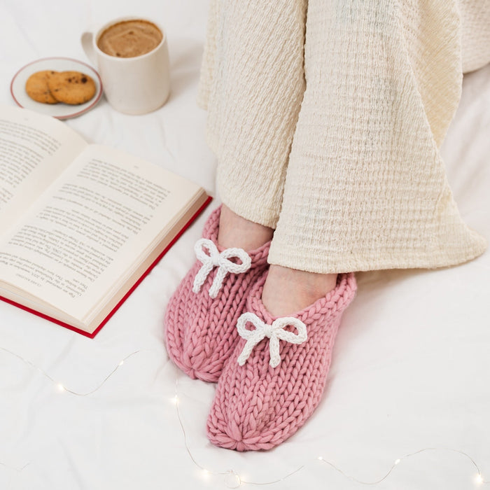 Beginner Bow Slipper Knitting Kit - Wool Couture