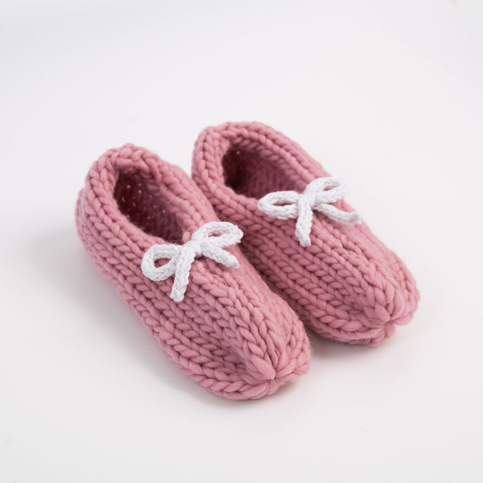 Beginner Bow Slipper Knitting Kit - Wool Couture