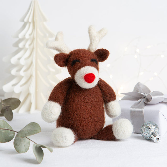 Belle the Reindeer Needle Felt Craft Kit - Wool Couture