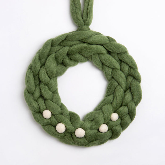 Kissing Wreath Finger Crochet Kit - Wool Couture