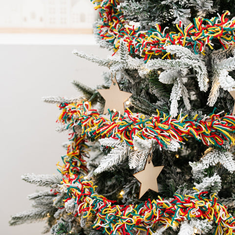 Merry & Bright Tinsel Crochet Kit - Wool Couture