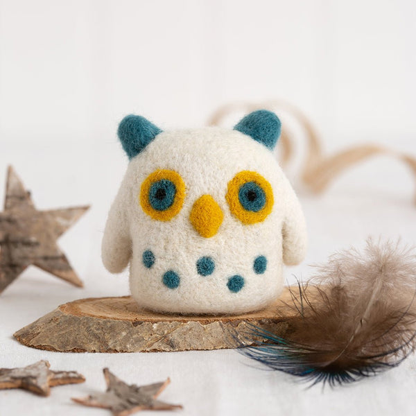 My Pocket Owl Needle Felting Kit - Wool Couture