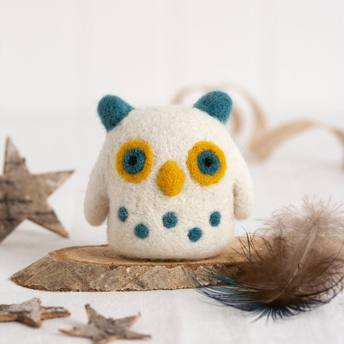 My Pocket Owl Needle Felting Kit - Wool Couture