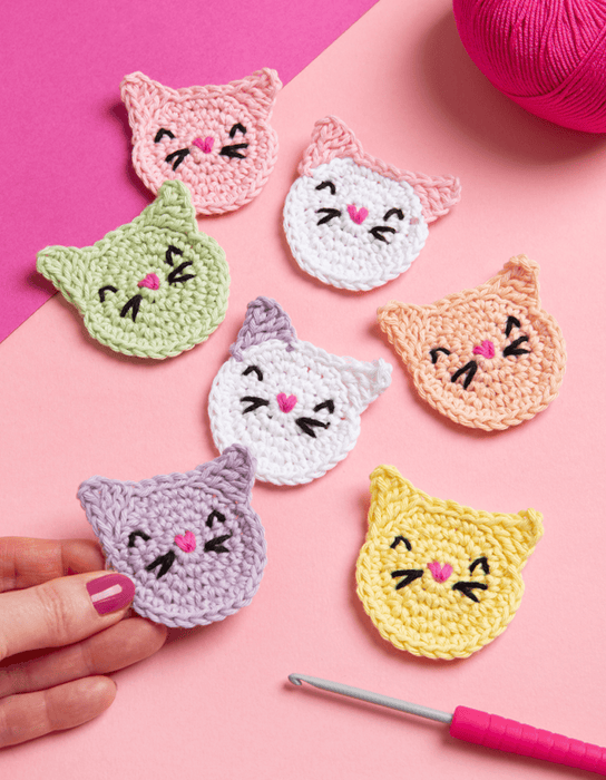 Random Acts of Crochet Kindness by Olivia Dieterich - Wool Couture