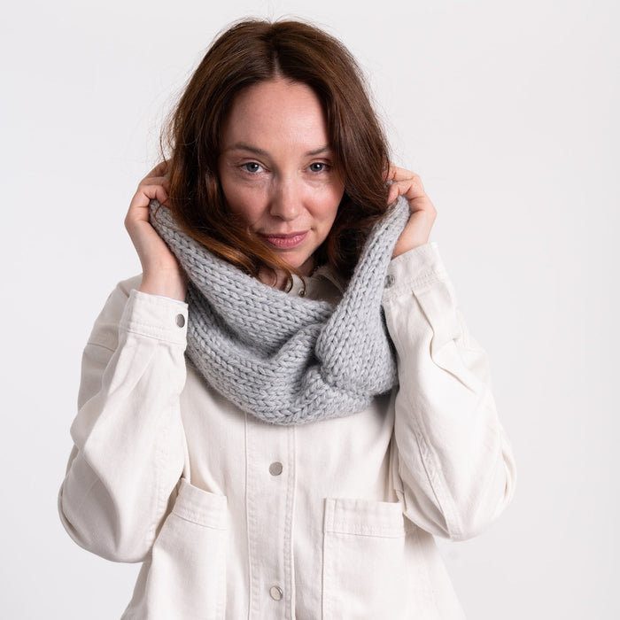 Twisted Snood Knitting Kit - Wool Couture