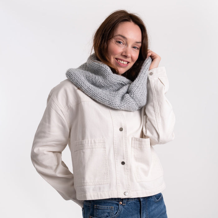 Twisted Snood Knitting Kit - Wool Couture