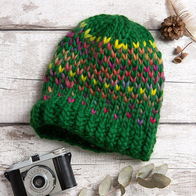 Accessories Knitting Kit - Ellie Hat Forest Green - Wool Couture