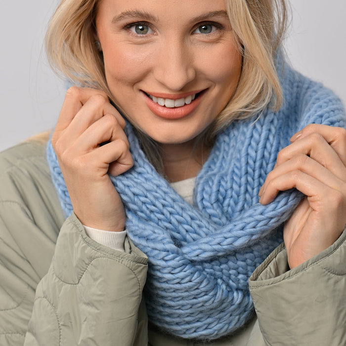 Accessories Knitting Kit - Twisted Snood - Wool Couture