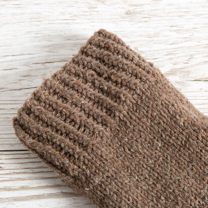 Accessories Knitting PDF Pattern - Siesta Socks - Wool Couture