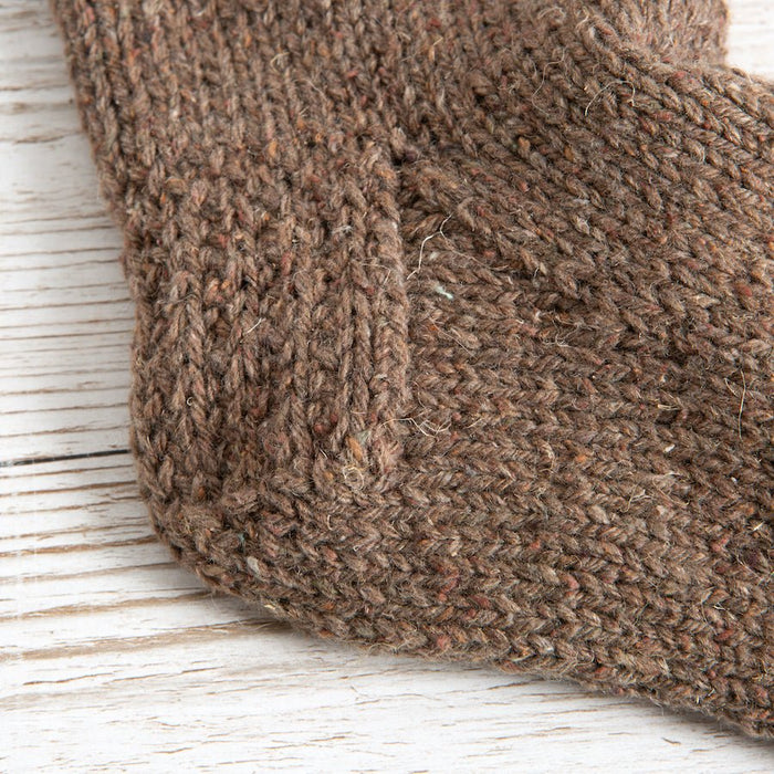 Accessories Knitting PDF Pattern - Siesta Socks - Wool Couture