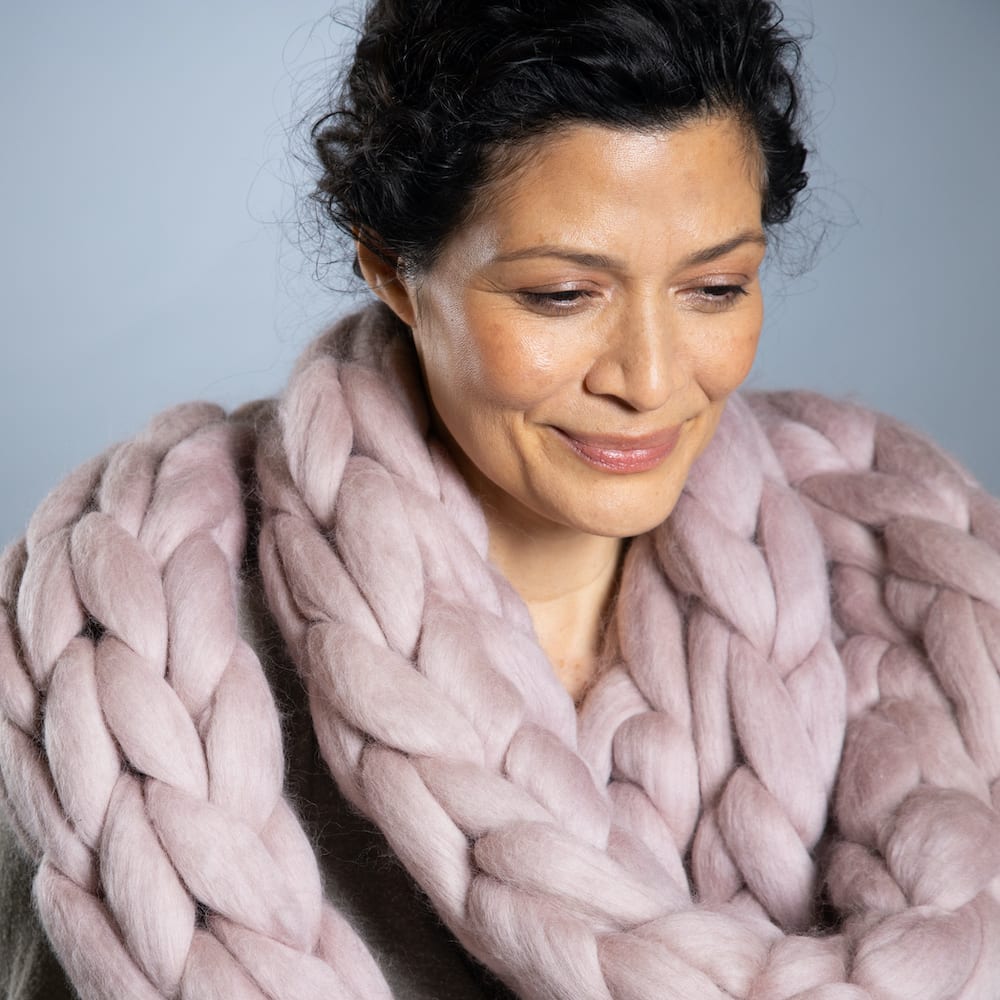 Arm Knitting Scarf Kit Wool Couture1