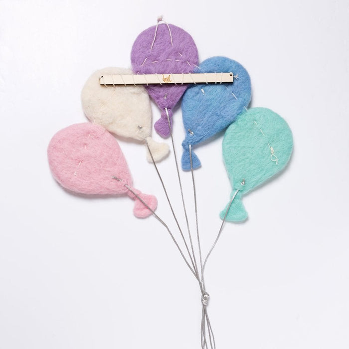 Balloon Needle Felting Kit - Wool Couture