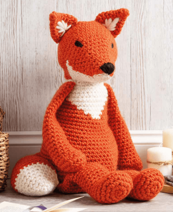 Bonnie the Cow & Friends plus FREE Hugo the Chick Pattern - Wool Couture