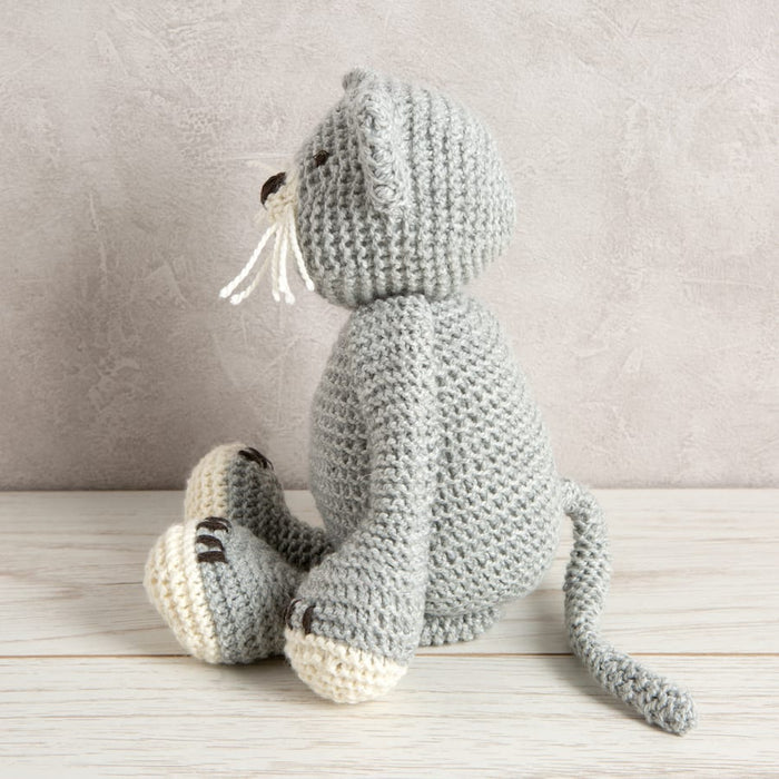 Chloe the Cat Knitting Kit - Wool Couture