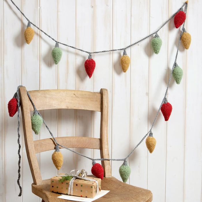 Christmas Crochet PDF Pattern - Lights - Wool Couture