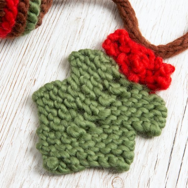 Christmas Garland Knitting Kit - Wool Couture