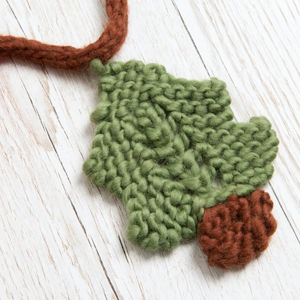 Christmas Garland Knitting Kit - Wool Couture