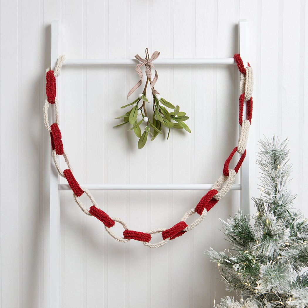 Christmas Gonk Garland and Paper Chain Knitting Kit– Wool Couture