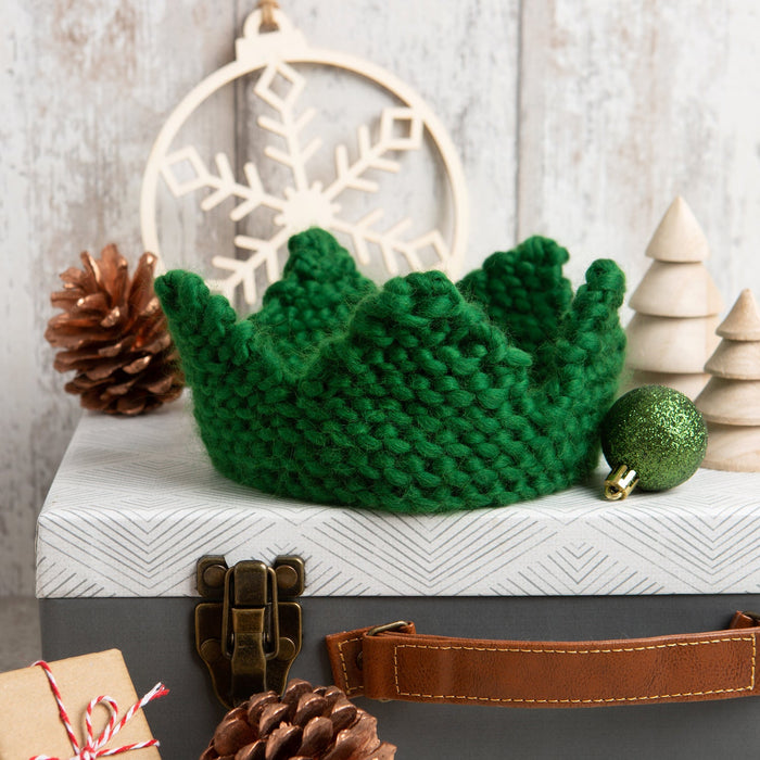 Christmas Knitting Kit - Crown - Wool Couture