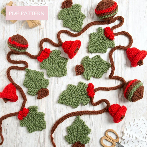 Christmas Knitting PDF Pattern - Garland - Wool Couture