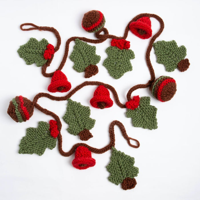 Christmas Knitting PDF Pattern - Garland - Wool Couture