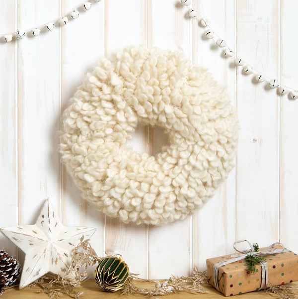 Christmas Wreath Knitting Kit - Wool Couture