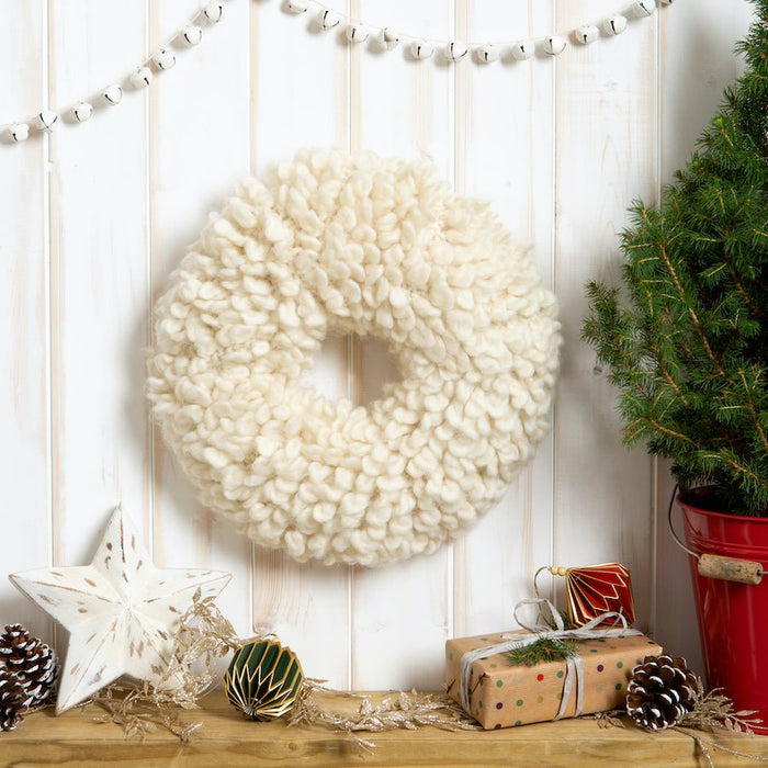 Christmas Wreath Knitting Kit - Wool Couture
