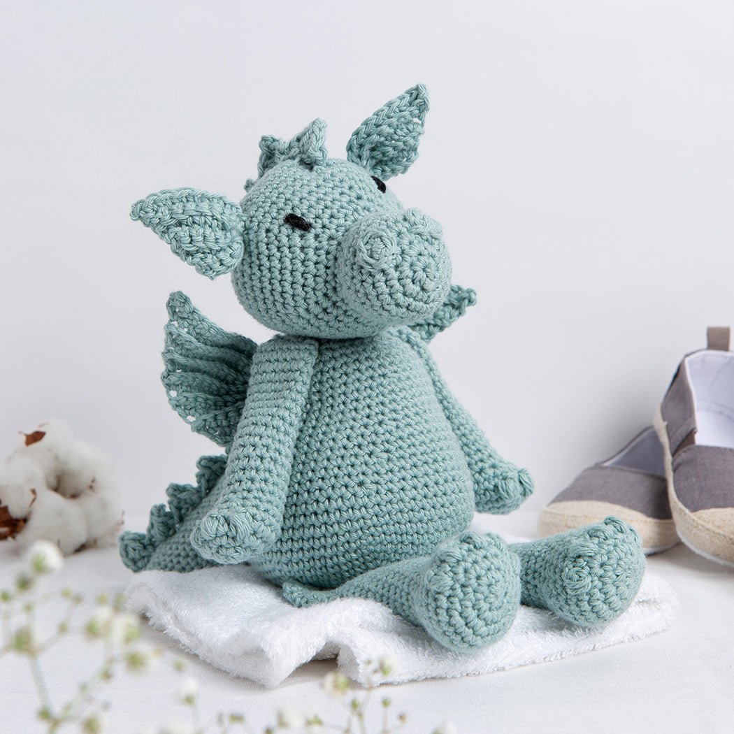 Complete Beginner Crochet Set Rabbit All in Learn to Crochet Stuffed Animal Crochet Craft Starter Pack for Adults Gift Light Gray, Size: 18 cm
