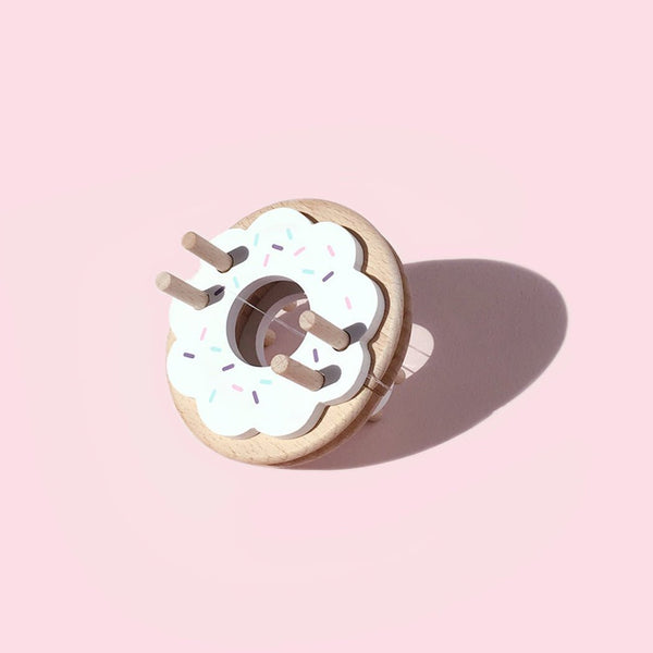 Donut Pom Maker - Medium - Vanilla - Wool Couture