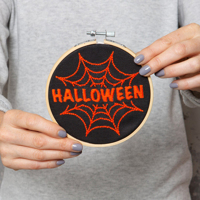 Embroidery Kit - Halloween - Wool Couture