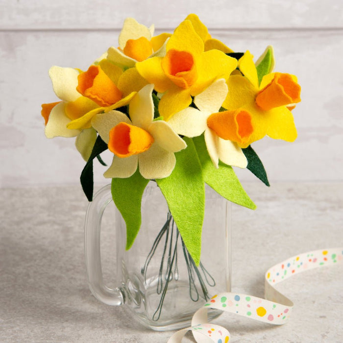 Felt Craft Kit - A Dozen Daffodils - Wool Couture