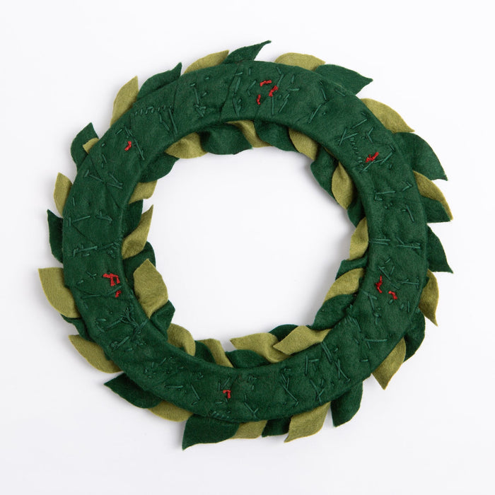 Felt Craft Kit - Christmas Berry Wreath - Wool Couture