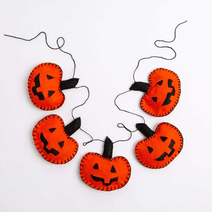 Felt Craft Kit - Pumpkin Party Halloween Bunting - Wool Couture