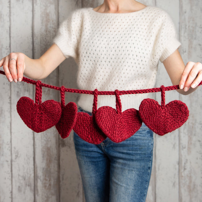 Heart Garland Knitting Kit - Valentines - Wool Couture