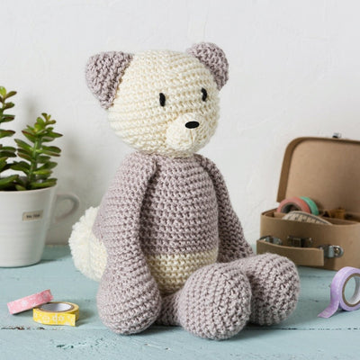 Jenny the Panda Knitting Kit - Wool Couture