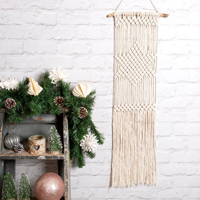 Macrame Craft Kit - Star Wall Hanging - Wool Couture