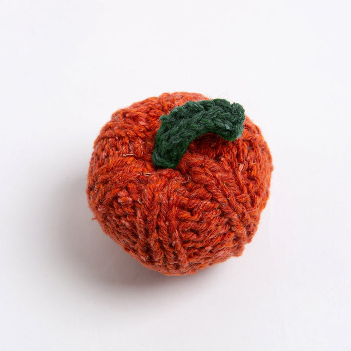 Mini Knitted Pumpkin Kit Halloween - Wool Couture