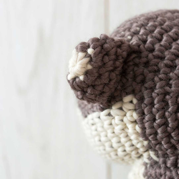 Oscar the Giant Otter Crochet Kit - Wool Couture