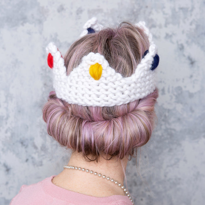 Platinum Jubilee Knitting Kit - Crown - Wool Couture