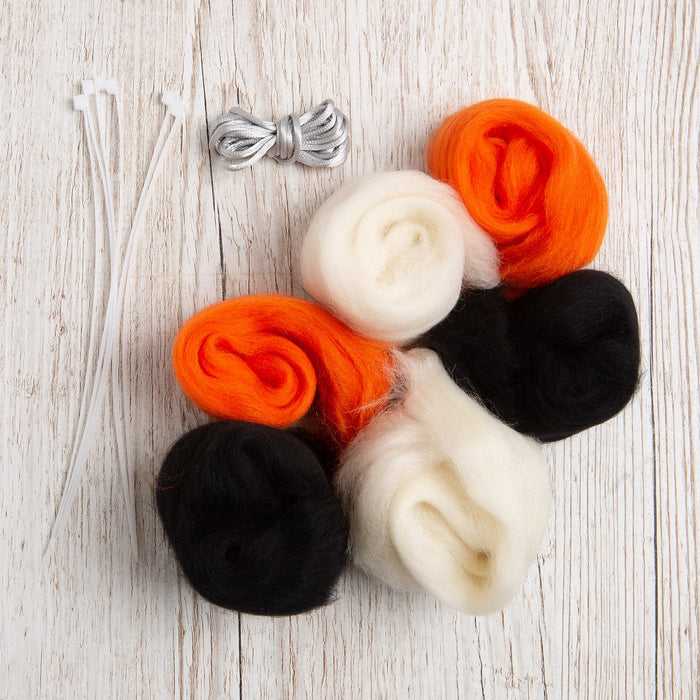 Pom Pom Garland DIY Kit - Pumpkin Soup - Wool Couture
