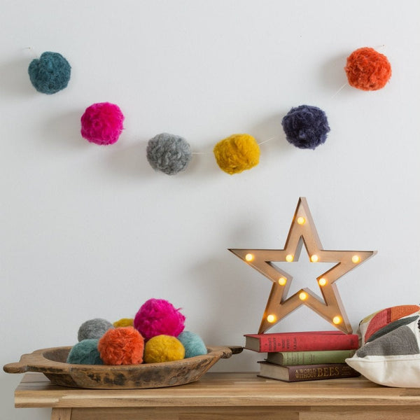 Wool Pom Pom Tutorial for Crafts – Hallstrom Home